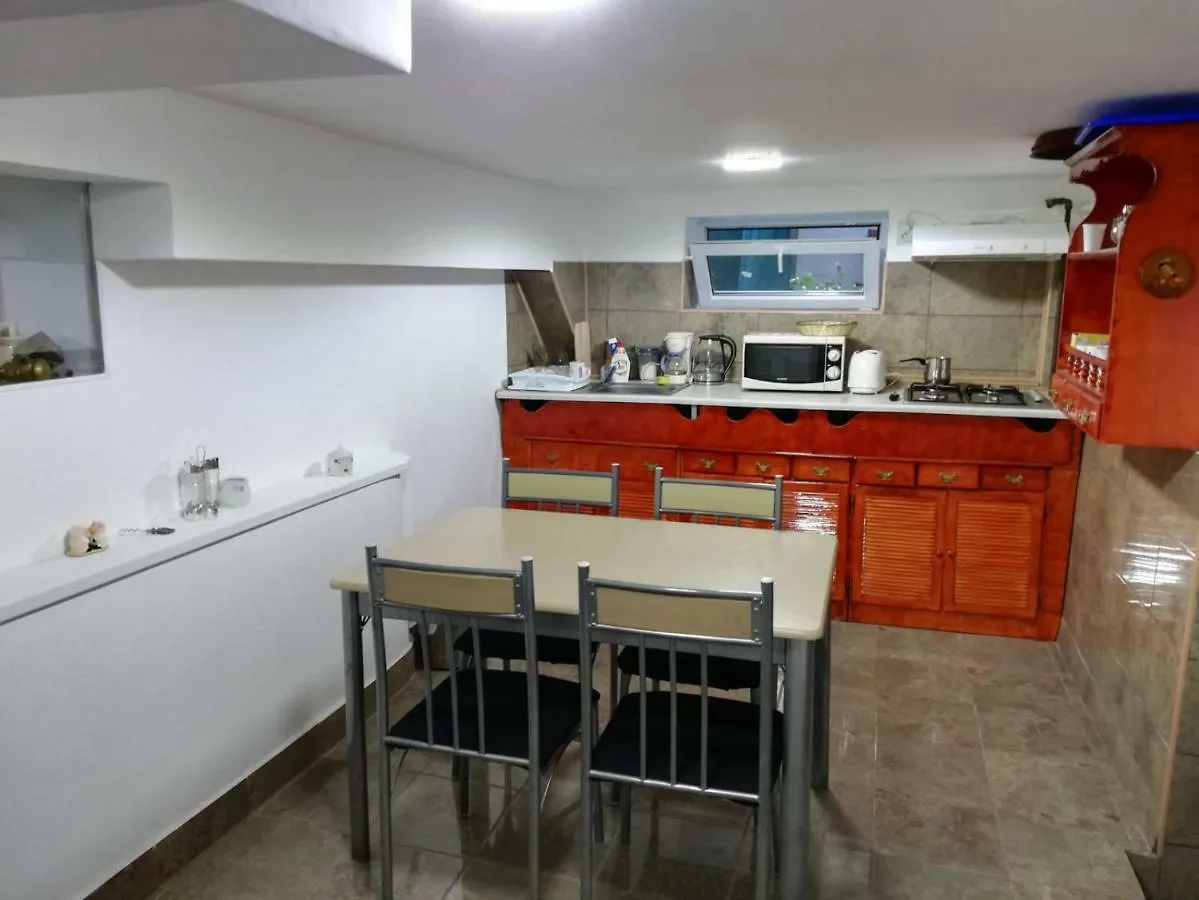 Vila Ada بوخارست 0*,