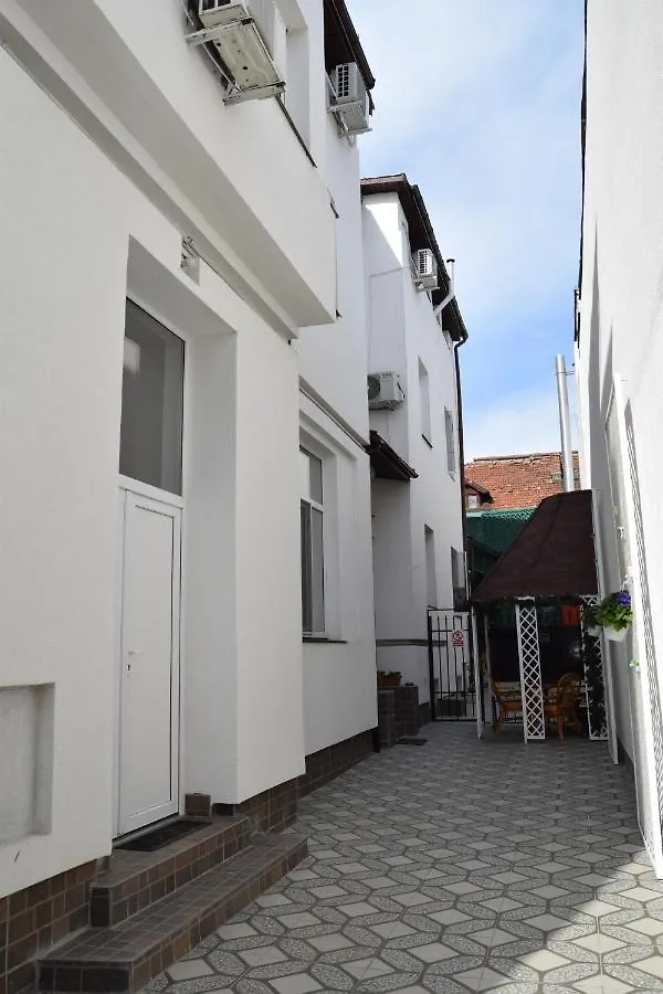 Vila Ada بوخارست بيت ضيافة